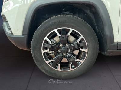 Jeep Compass II 2021 1.3 turbo t4 phev Trailhawk 4xe auto Bianco usata Torino