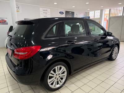 Mercedes-Benz Classe B Mercedes classe B 180 full optional 2012 Nero usata Qualiano