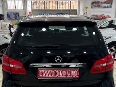 Mercedes-Benz Classe B Mercedes classe B 180 full optional 2012 Nero usata Qualiano