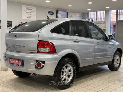 SsangYong Actyon 2.0 premium 4wd Grigio usata Qualiano