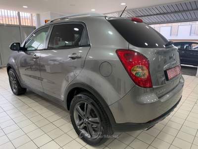 SsangYong Korando 2.0 4wd 2012 Grigio usata Qualiano