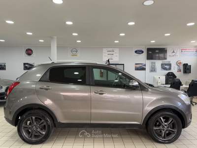 SsangYong Korando 2.0 4wd 2012 Grigio usata Qualiano