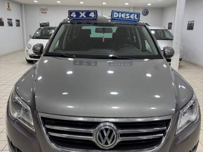 Volkswagen Tiguan 4x4 nuova Grigio usata Qualiano