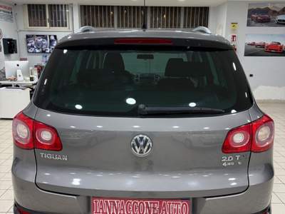 Volkswagen Tiguan 4x4 nuova Grigio usata Qualiano