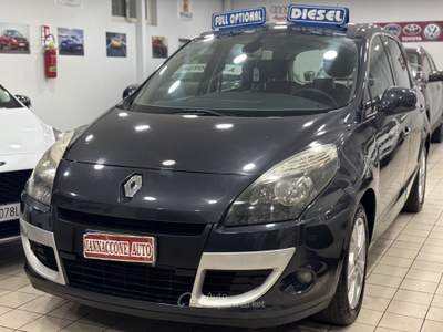 Renault Scénic Scenic 1.5 dci 2011 150 mila km Grigio usata Qualiano