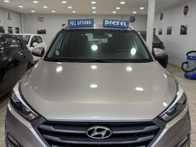 Hyundai Tucson 1.7 2018 full optional Bronzo usata Qualiano
