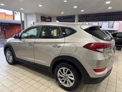 Hyundai Tucson 1.7 2018 full optional Bronzo usata Qualiano