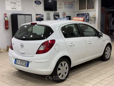 Opel Corsa 1.2 cosmo restyling nuova Bianco usata Qualiano