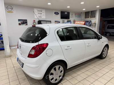 Opel Corsa 1.2 cosmo restyling nuova Bianco usata Qualiano