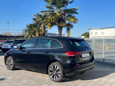 Mercedes-Benz Classe B A 250 e hybrid EQ Business Extra Nero usata Manzano