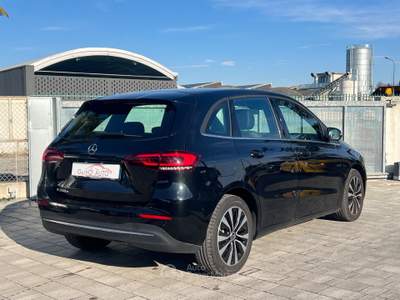 Mercedes-Benz Classe B A 250 e hybrid EQ Business Extra Nero usata Manzano