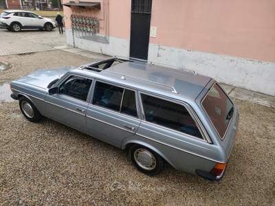 Mercedes-Benz Classe E 200 T SW GPL ASI Blu/Azzurro usata SAN MARTINO SICCOMARIO