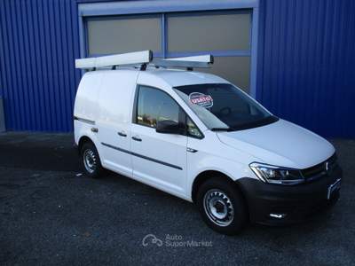 Volkswagen Caddy GANCIO TRAINO,PORTA ATTREZZI ,PORTATUTTO Bianco usata Tavagnacco