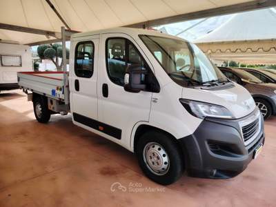 Peugeot Boxer cassonato 7 posti iva esposta 2020 usata Polignano a Mare