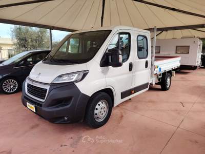 Peugeot Boxer cassonato 7 posti iva esposta 2020 usata Polignano a Mare