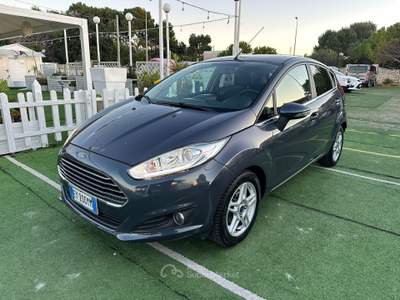 Ford Fiesta 5 porte Bz.- GPL Blu/Azzurro usata Giovinazzo
