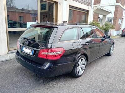 Mercedes-Benz Classe E Classe E - W212 SW cdi be 4matic auto Nero usata Canelli