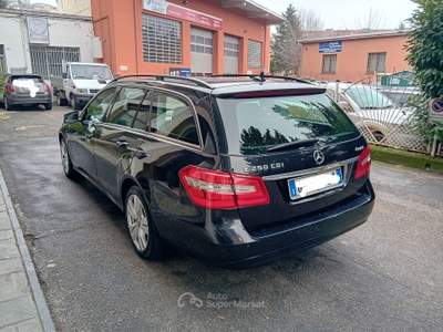 Mercedes-Benz Classe E Classe E - W212 SW cdi be 4matic auto Nero usata Canelli