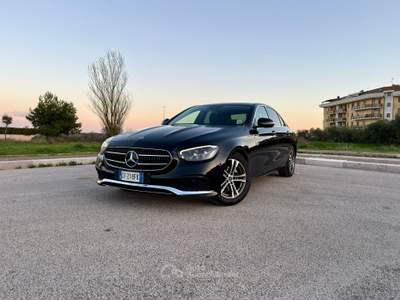 Mercedes-Benz Classe E 2 ANNI DI GARANZIA COMPLETA Nero usata Altamura