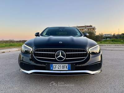 Mercedes-Benz Classe E 2 ANNI DI GARANZIA COMPLETA Nero usata Altamura