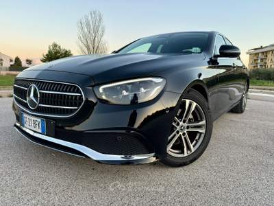 Mercedes-Benz Classe E 2 ANNI DI GARANZIA COMPLETA Nero usata Altamura
