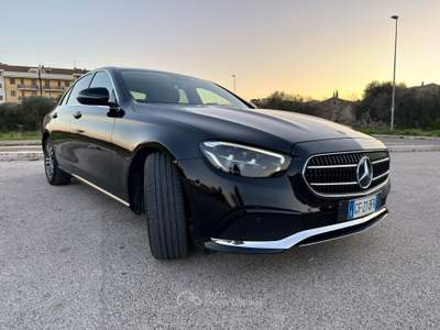 Mercedes-Benz Classe E 2 ANNI DI GARANZIA COMPLETA Nero usata Altamura