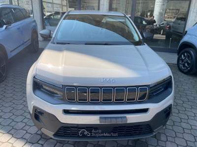 Jeep Avenger 12 E-DCT6 HYBRID MHEV AUT LONGITUDE +PACK INFOTAINMENT +WINTER Grigio usata Provaglio d'Iseo
