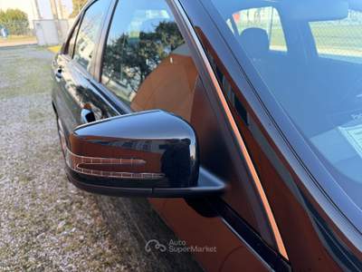Mercedes-Benz Classe C MERCEDES-BENZ C180d NEOPATENTATI Nero usata Mestrino