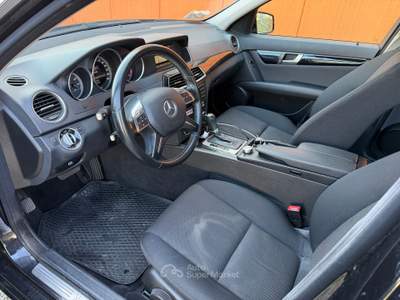 Mercedes-Benz Classe C MERCEDES-BENZ C180d NEOPATENTATI Nero usata Mestrino
