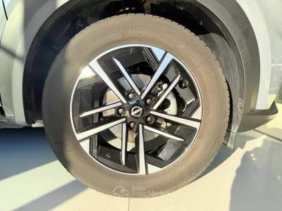 Nissan Juke 1.0 dig-t N-Connecta 114cv Grigio usata Ponte San Nicolò