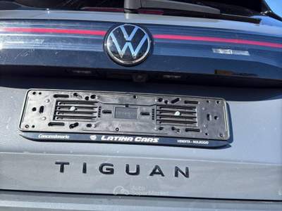 Volkswagen Tiguan 2.0 tdi R-Line 150cv dsg Con NAVIGATORE Grigio usata Latina