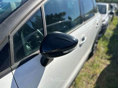 Citroen C3  2021 - c3 aircross 1.5 bluehdi shine s&s 120cv eat6 Bianco usata Roma