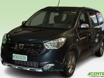 Dacia Lodgy - 1.5 dci 7 posti comfort Grigio usata CAGLIARI