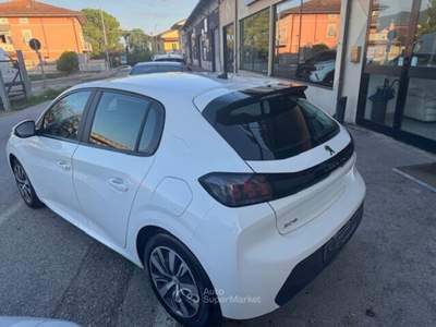 Peugeot 208 208 PureTech 75 Stop&Start 5 porte Active Bianco usata Lamporecchio