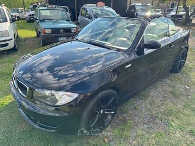 BMW Serie 1 120d 120d Cabrio Attiva Nero usata Lamporecchio