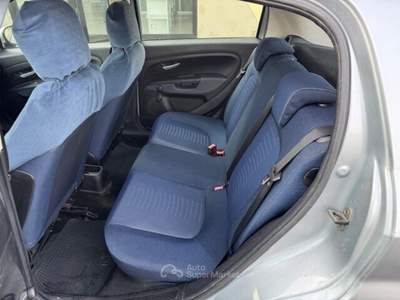 Fiat Grande Punto Grande Punto 1.3 MJT 75 CV 5 porte Dynamic Grigio usata Lamporecchio