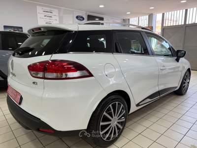 Renault Clio sw 1.5 dci 2017 nuova Bianco usata Qualiano