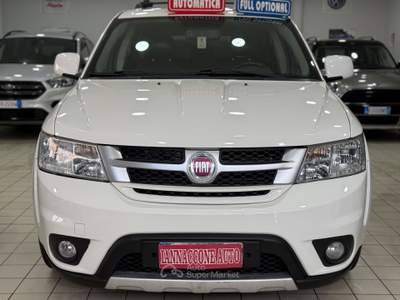 Fiat Freemont Mjt 4x4 7 posti 2012 Bianco usata Qualiano