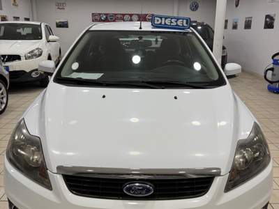 Ford Focus full optional Bianco usata Qualiano