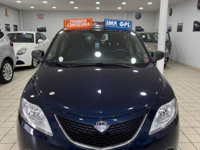 Lancia Ypsilon 1.2 gpl 2016 nuova Blu/Azzurro usata Qualiano