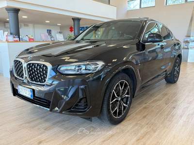 BMW X4 CONDIZIONI DA VETRINA Nero usata Modugno