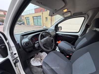 Peugeot Bipper Unico utilizzatore, kit frizione + ammortizzatori ant. nuovi Bianco usata Lonigo