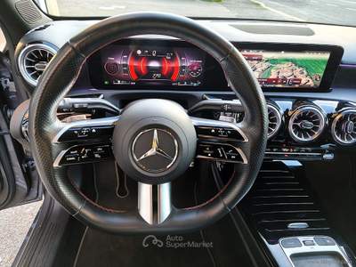 Mercedes-Benz Classe A A 180 d Aut. Premium Plus AMG Line P.CONSEGNA Grigio usata Fonte Nuova