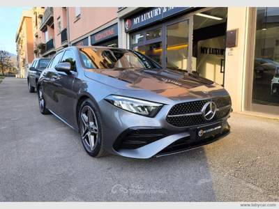 Mercedes-Benz Classe A A 180 d Aut. Premium Plus AMG Line P.CONSEGNA Grigio usata Fonte Nuova