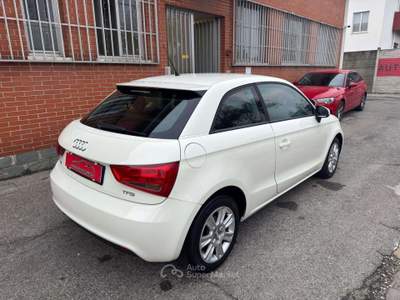Audi A1 1.2 tfsi 86cv Attraction Bianco usata Cernusco sul Naviglio