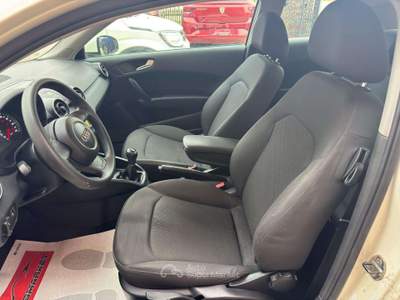 Audi A1 1.2 tfsi 86cv Attraction Bianco usata Cernusco sul Naviglio