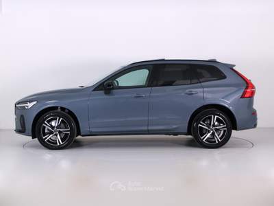 Volvo XC60 B4 (d) **TRAZ ANT** 197CV AUT PLUS DARK Grigio usata Bassano del Grappa