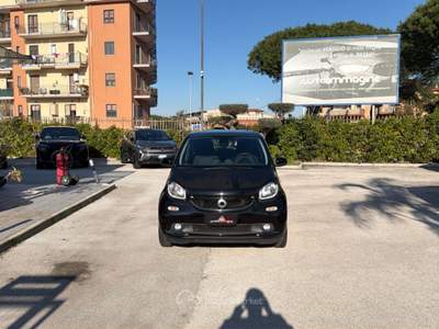 Smart ForFour forfour 70 1.0 Passion Nero usata Cercola