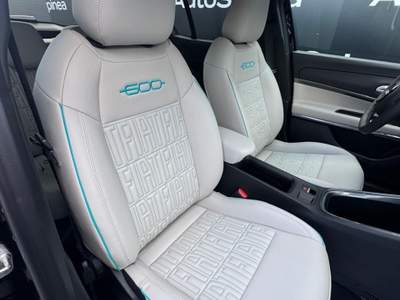 Fiat 600 600 Hybrid 110 CV DCT MHEV La Prima Nero usata Spinea