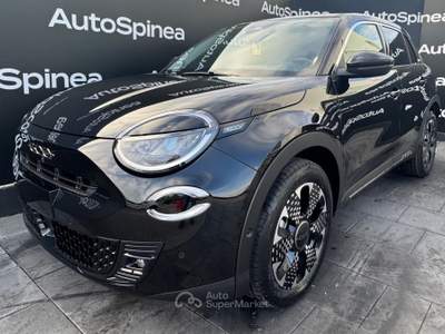 Fiat 600 600 Hybrid 110 CV DCT MHEV La Prima Nero usata Spinea